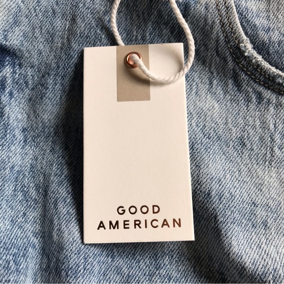 Good American Distressed Button Fly Bombshell Shorts Size 18 NWT - Picture 15 of 15